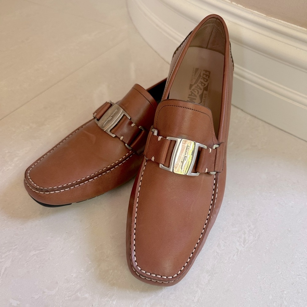 Mens never worn  designer shoes 10EE